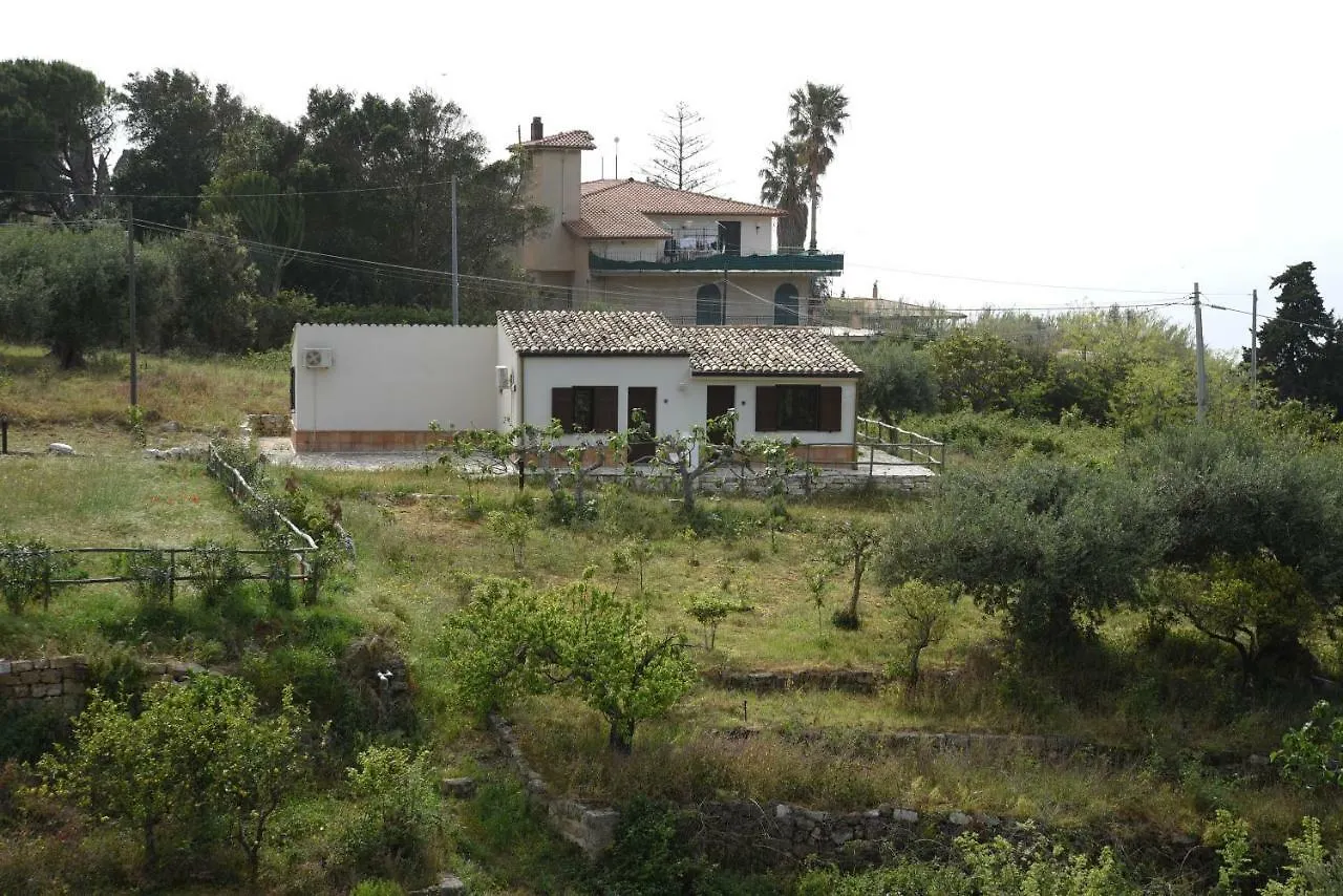 Calajo' Resort Palermo Country house
